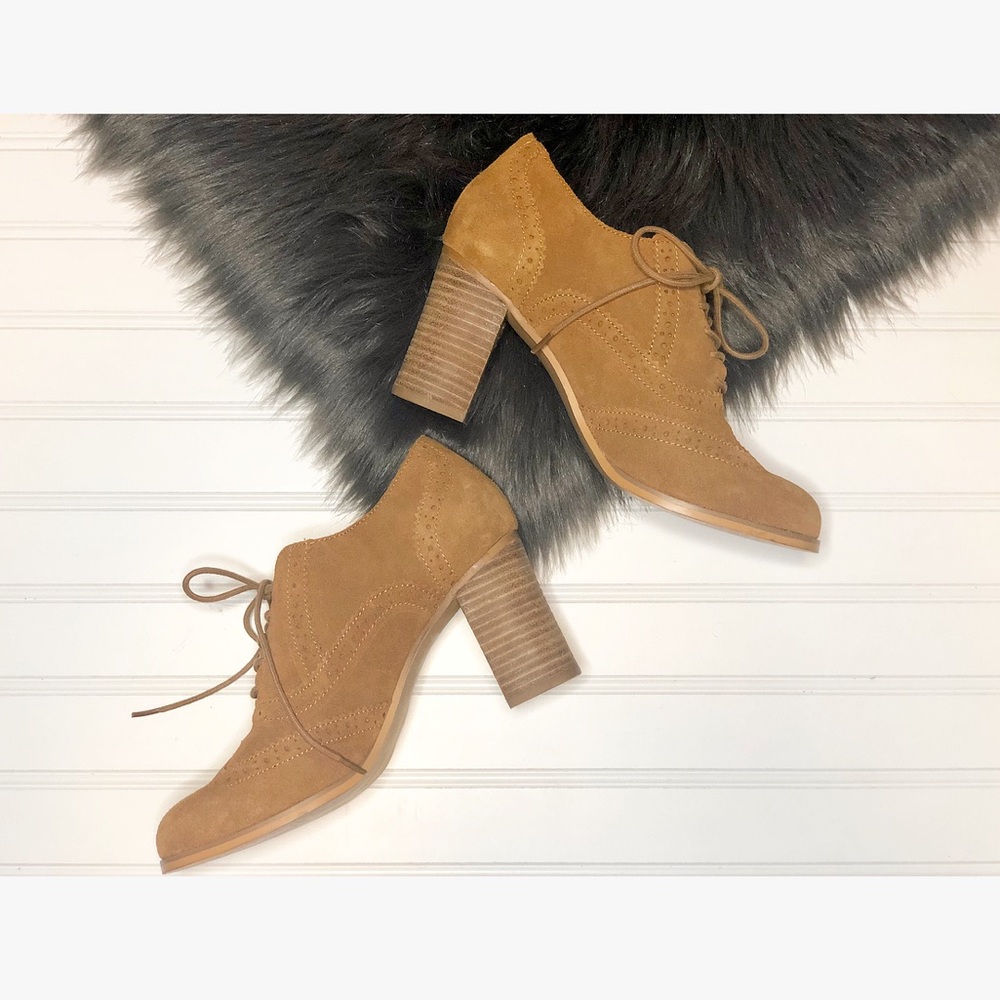 STEVE MADDEN Cognac Tan Suede Oxford Omyra Bootie - Picture 7 of 8